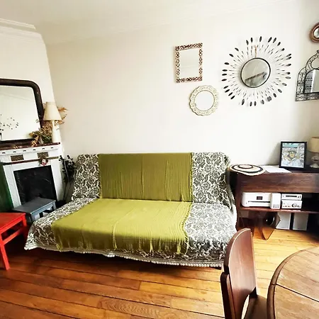 Flat In Montmartre/Abbesses Apartment Paris Exterior photo