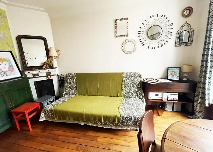 Flat In Montmartre/Abbesses
