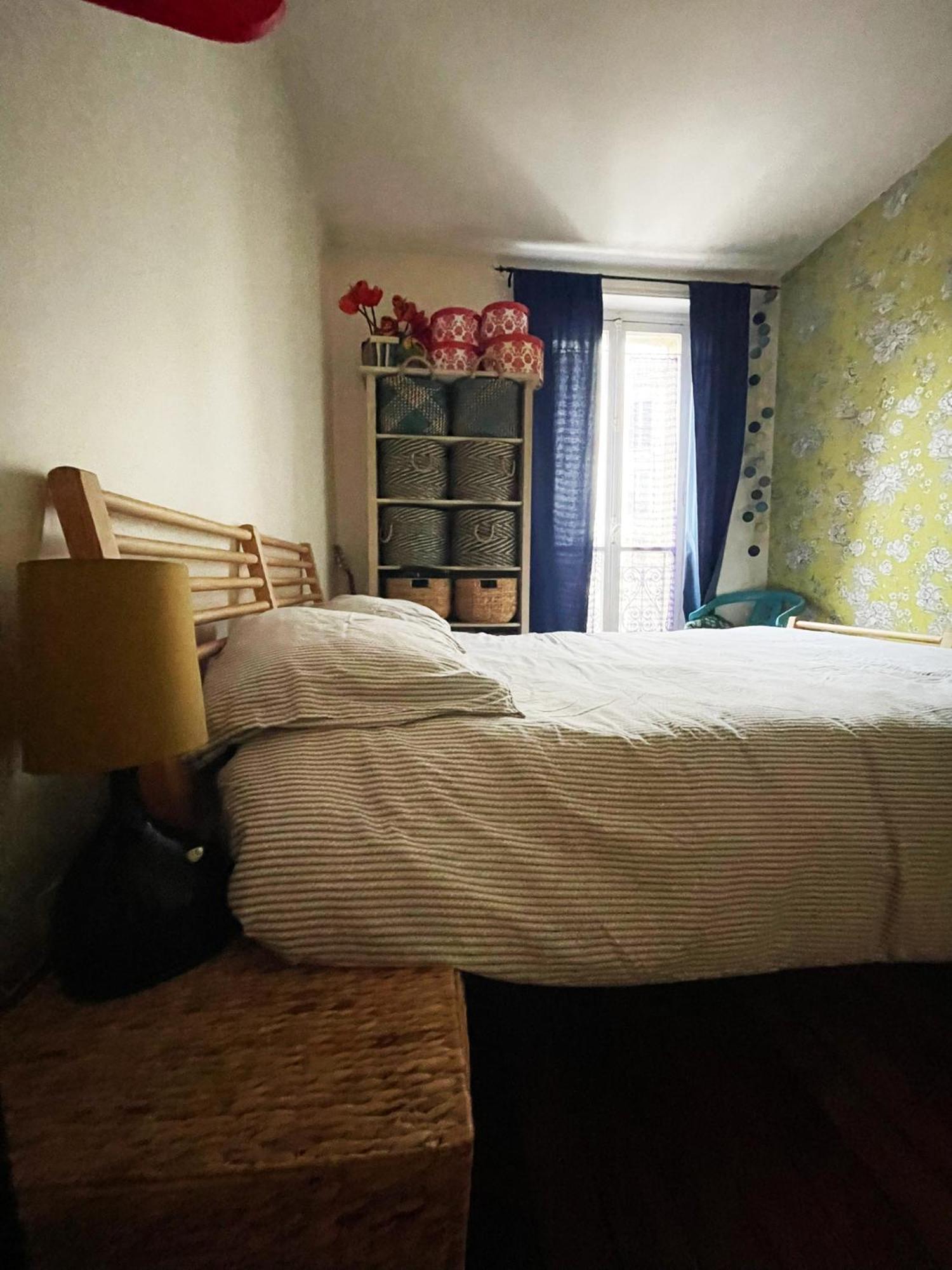 Flat In Montmartre/abbesses * París